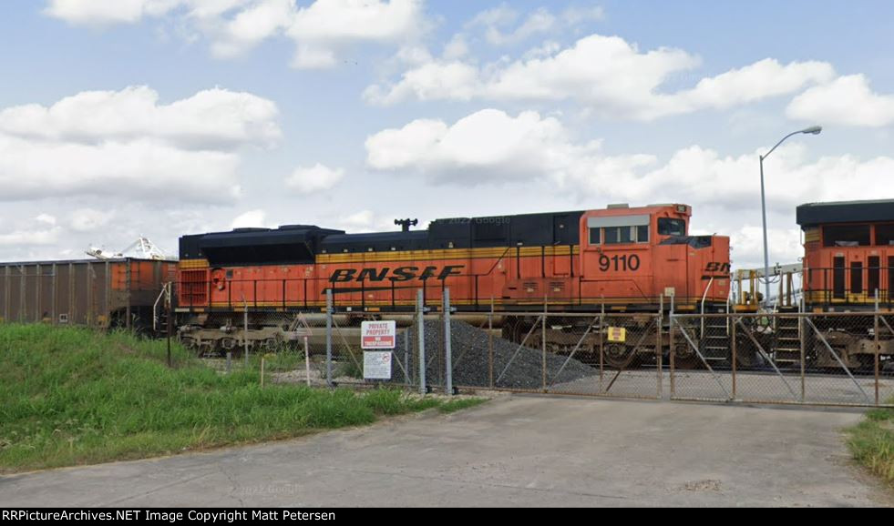 BNSF 9110